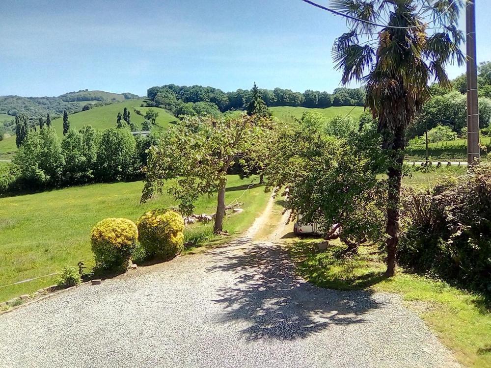 "Chez Naty" Chambres D'Hotes Au Pays-Basque Cheraute Екстер'єр фото